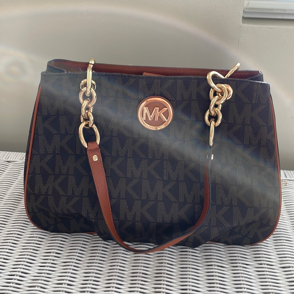Michael Kors leather bag